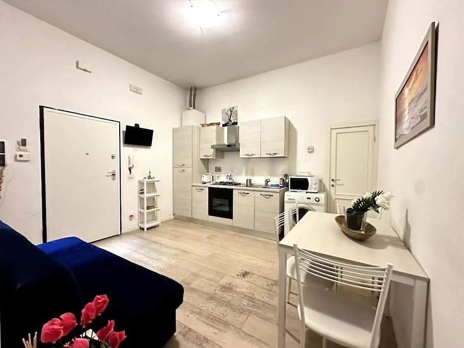 Comfortable House In Centro Storico Florence Italy